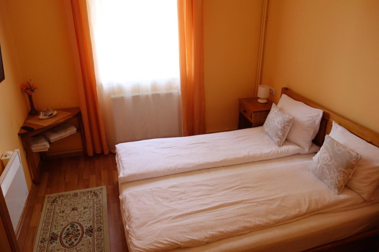 Villa Atriolum Baile Tusnad Bagian luar foto